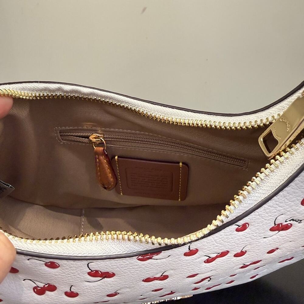 Coach Emily Shoulder Bag With Cherry Print CEN16 pebbled leather/Gold/Chalk Mult - Picture 4 of 5